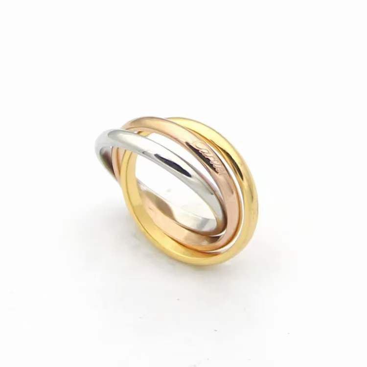 Bague De Luxe Pour Femme / F30086