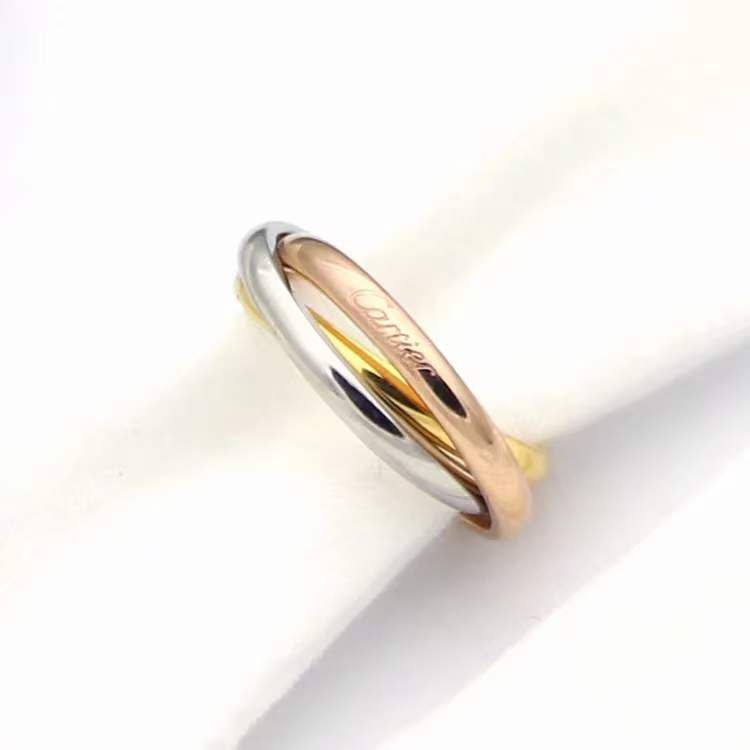Bague De Luxe Pour Femme / F30086