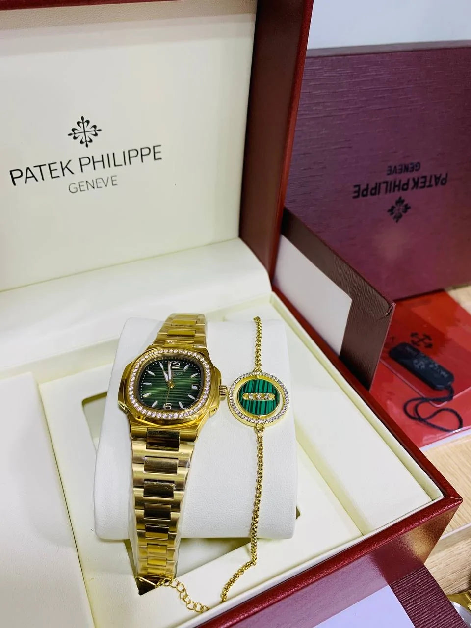 Montre De Luxe Pour Femme MF30029