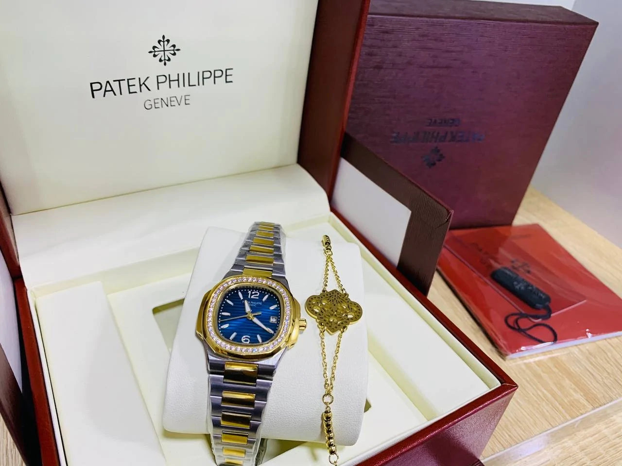 Montre De Luxe Pour Femme MF30029