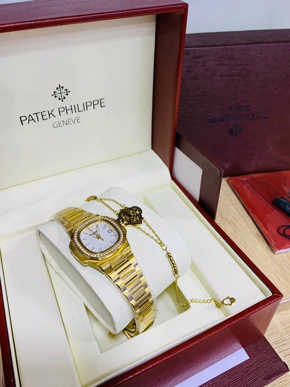 Montre De Luxe Pour Femme MF30029