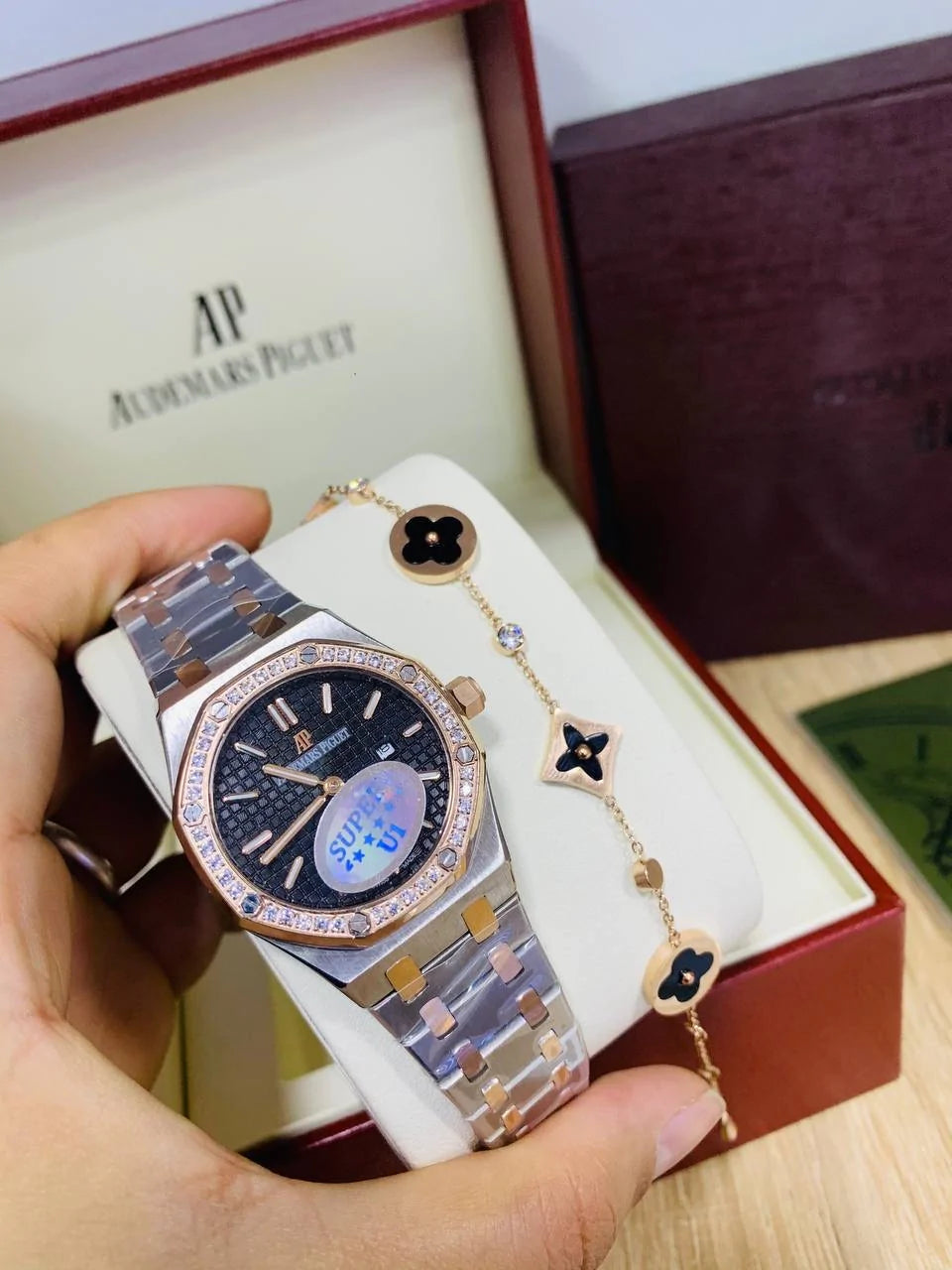 Montre De Luxe Pour Femme MF30030