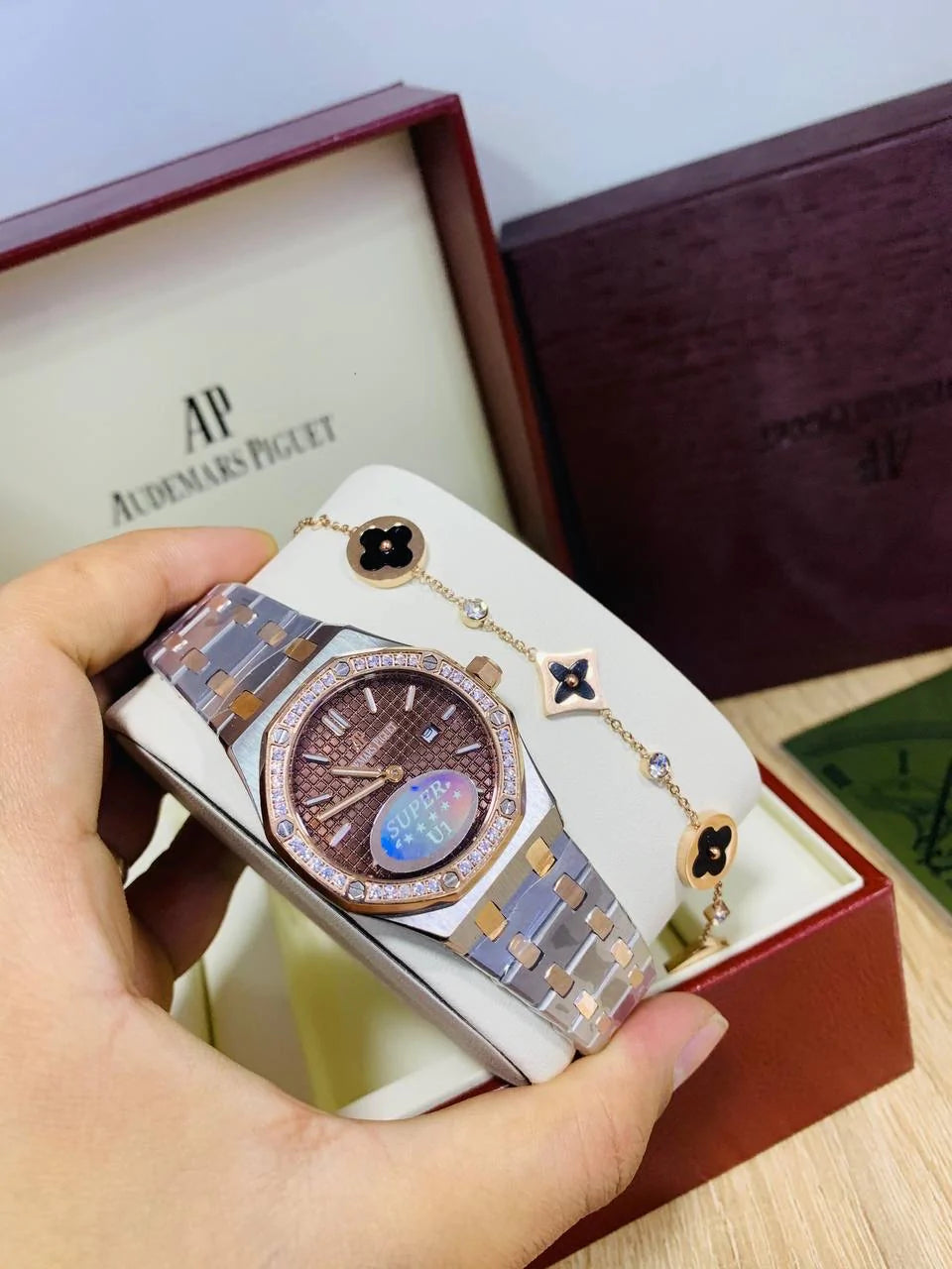 Montre De Luxe Pour Femme MF30030