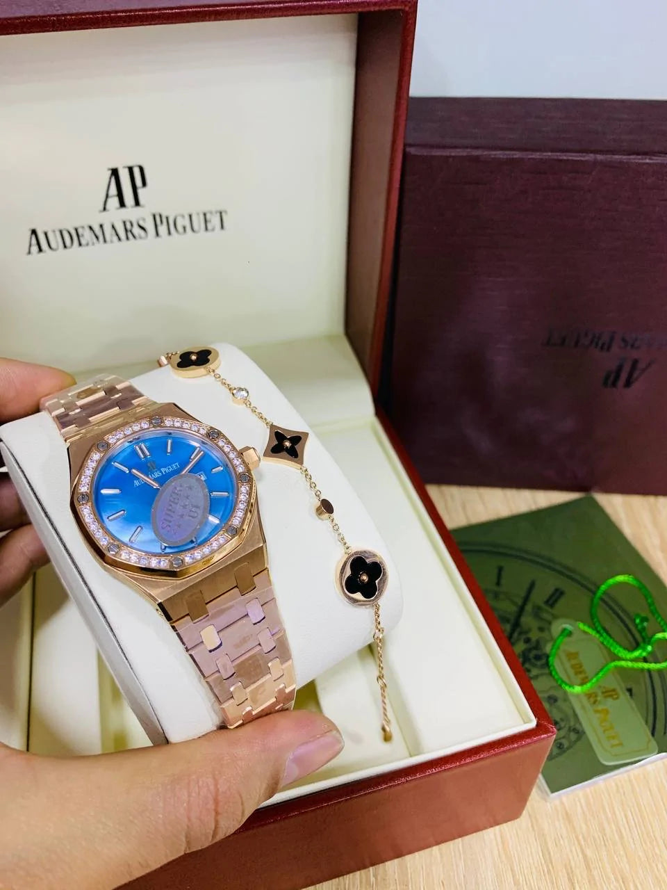 Montre De Luxe Pour Femme MF30031