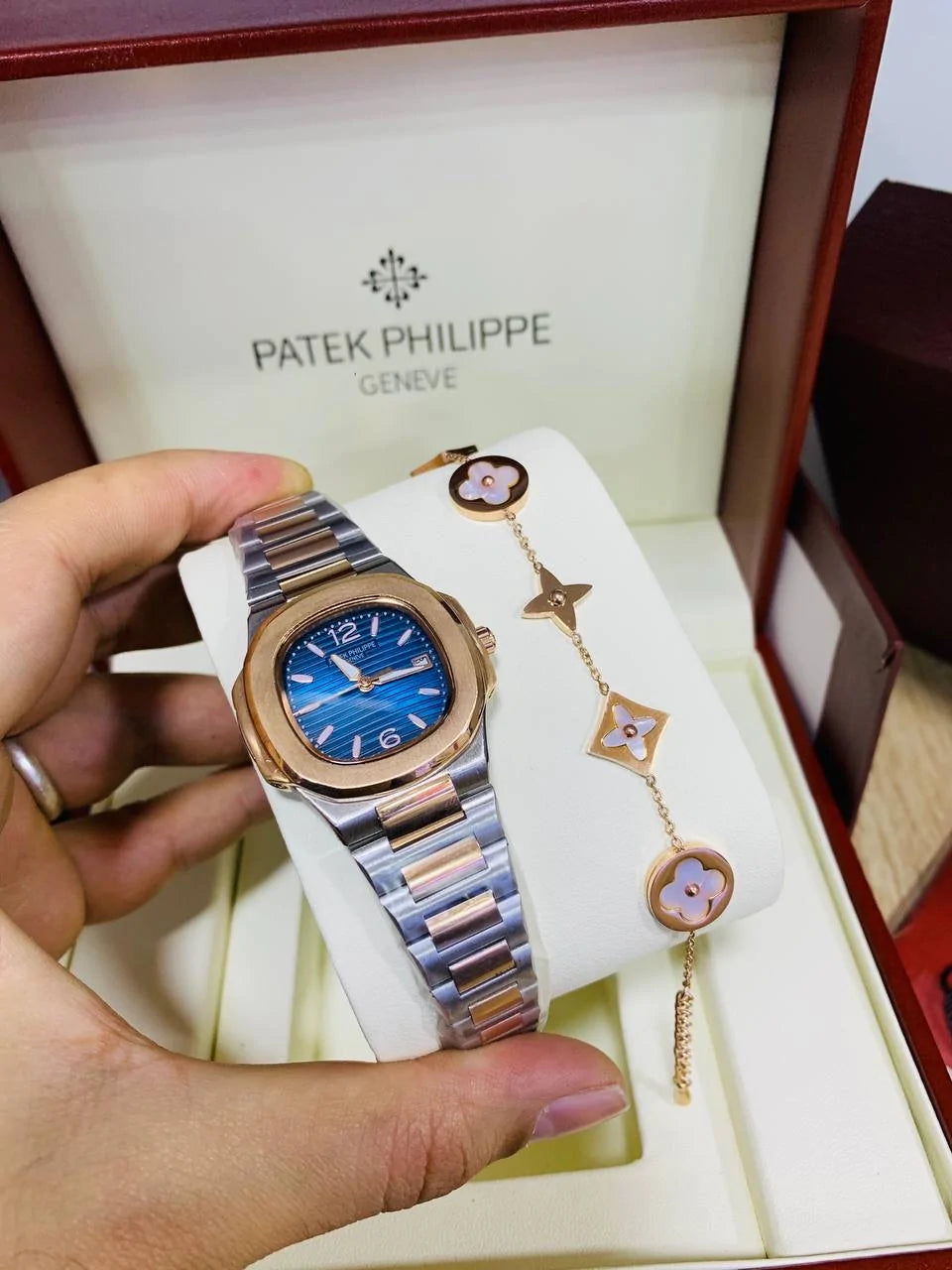 Montre De Luxe Pour Femme MF30035